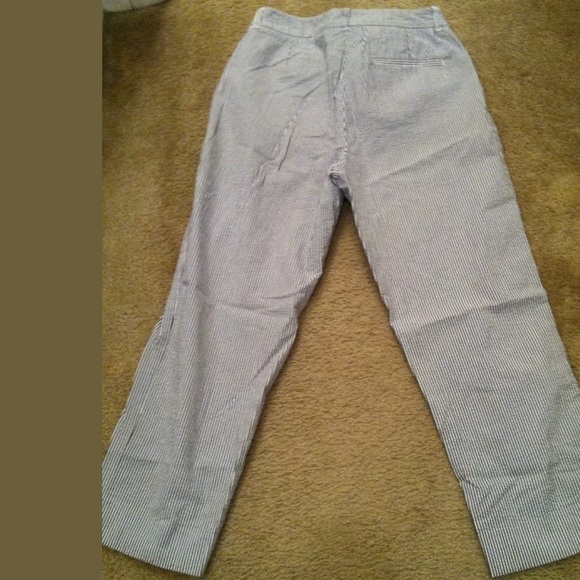 JONES NEW YORK Seersucker Crop Capri Pants Black - Picture 2 of 5